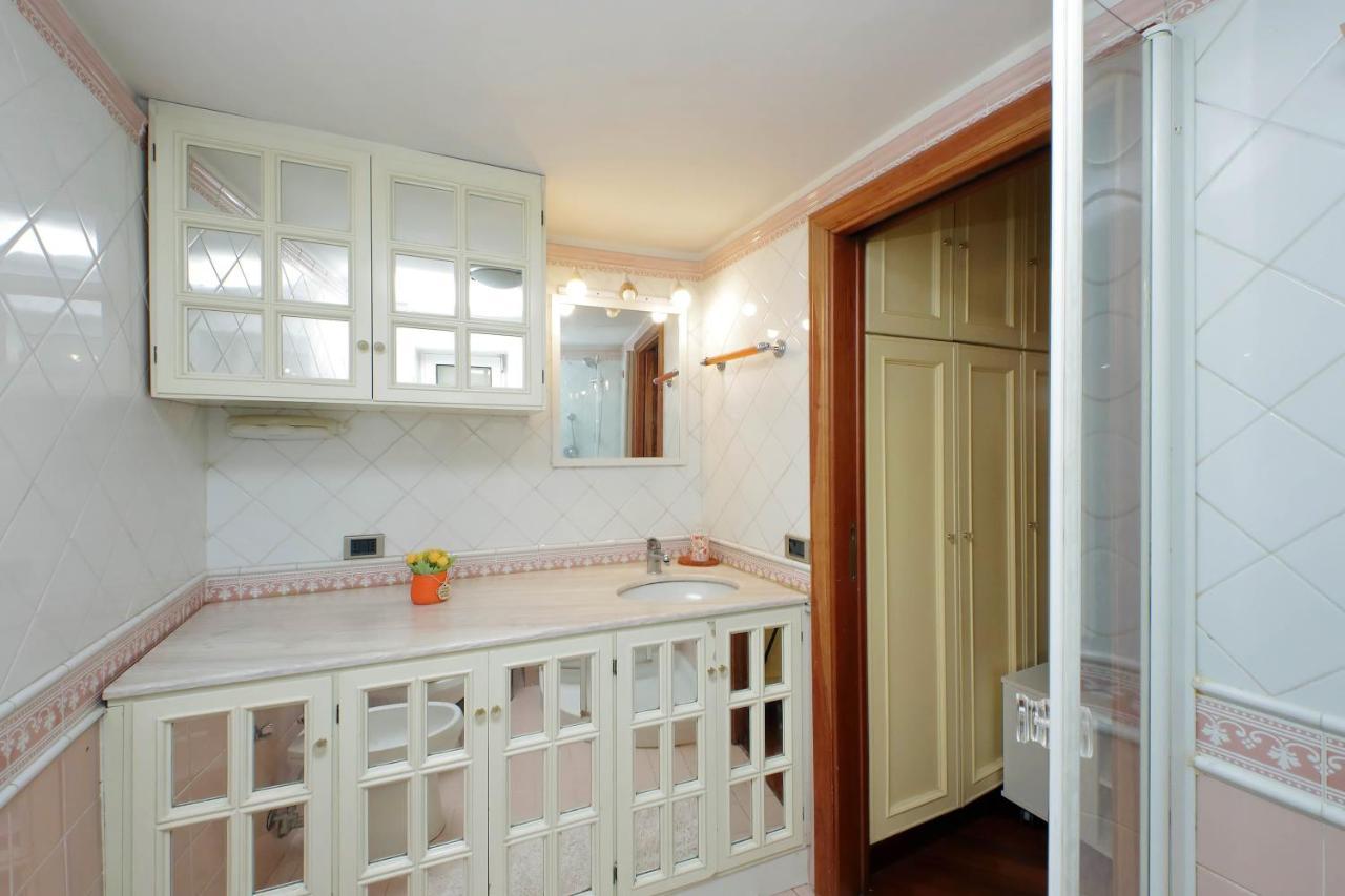4Bnb - Luxury Trevi Apartment W Terrace Roma Esterno foto