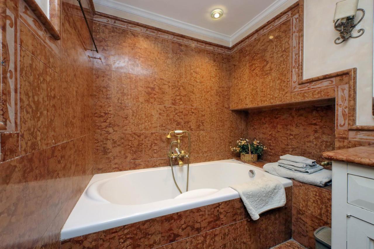 4Bnb - Luxury Trevi Apartment W Terrace Roma Esterno foto